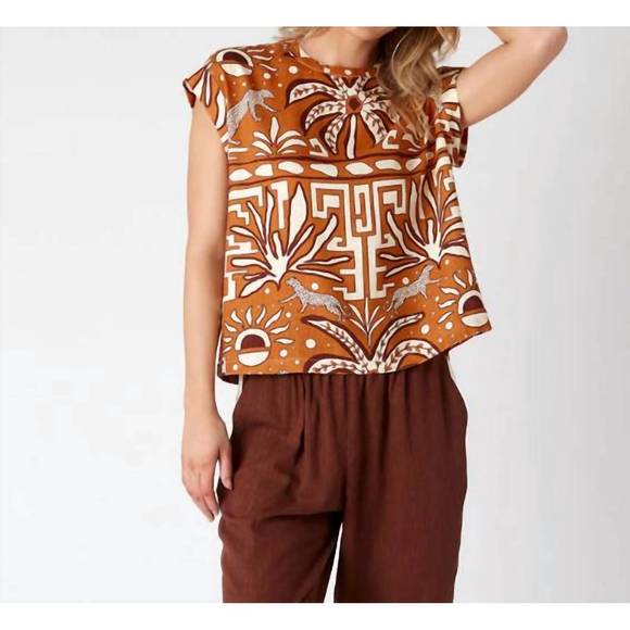 CROSBY BY MOLLIE BURCH Tops - NEW CROSBY BY MOLLIE BURCH leo top in serengeti